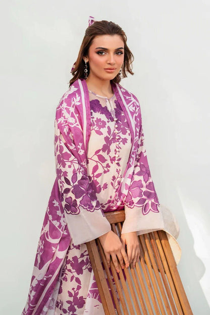 Lawn 90/88 quality >  Three piece unstitched collection /> IZNIK   UE - 376 | 25